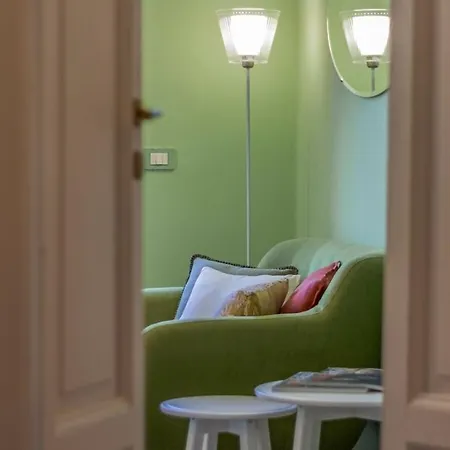La Terrazza Cavour Comfortable Holiday home *